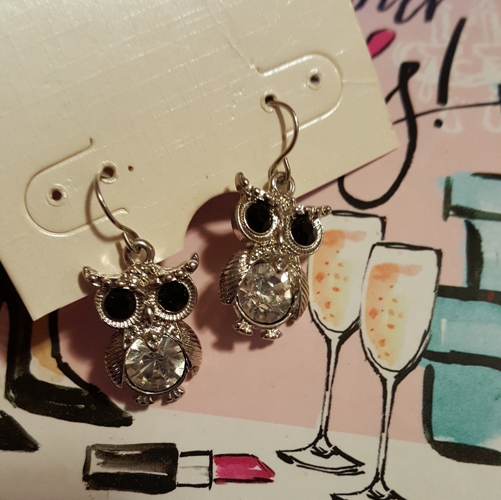Owl earring Clear & black rhinestone